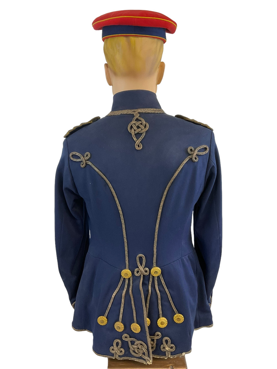 WW1 Imperial German Lieb Hussar Generals Dunkleblau Uniform and Hat Named WW1 Imperial German Lieb Hussar Generals Dunkleblau Uniform and Hat Named