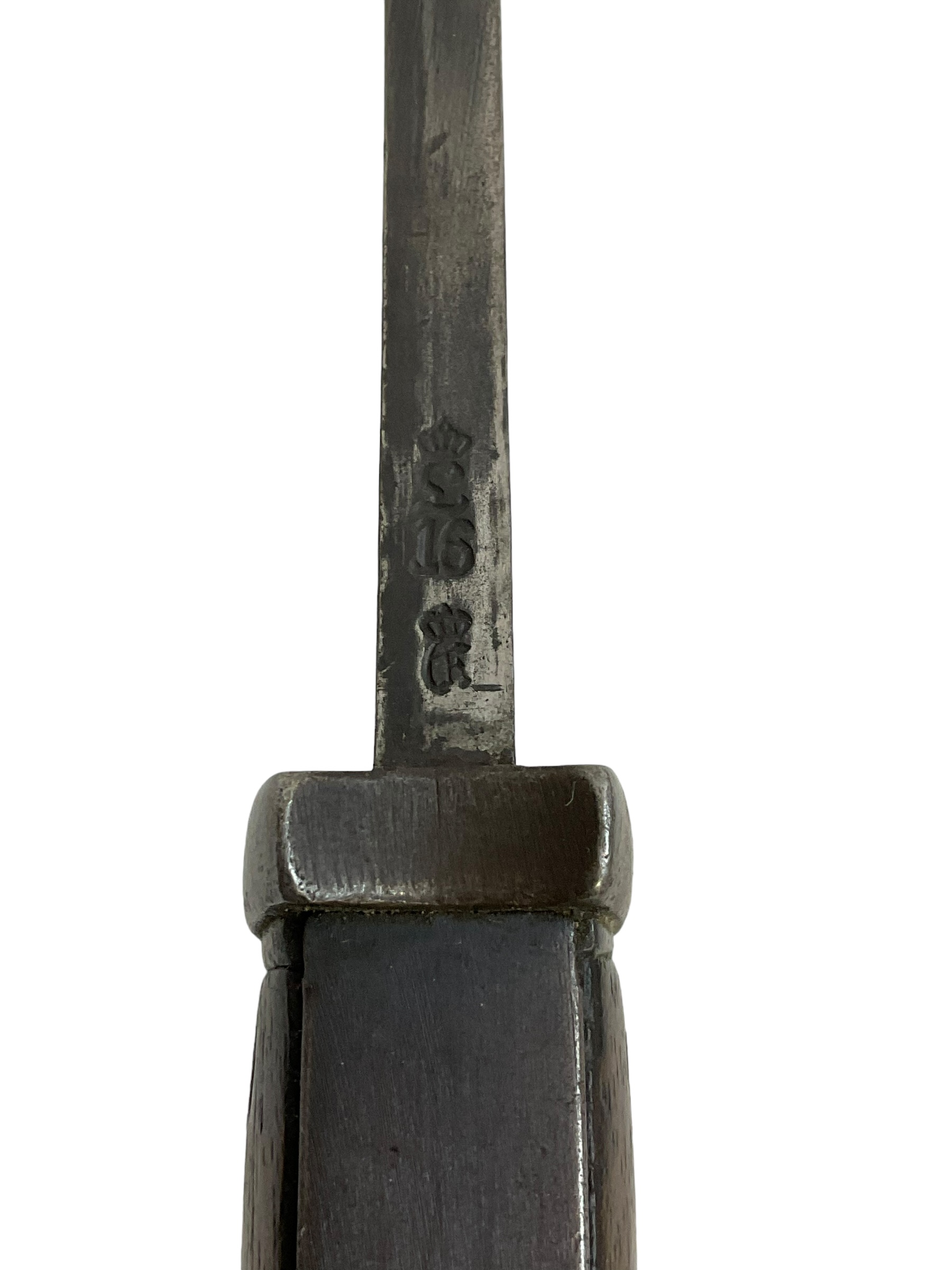 WW1 Imperial German Gewehr 98 Bayonet and Scabbard with Leather Frog WW2 Reissue WW1 Imperial German Gewehr 98 Bayonet and Scabbard with Leather Frog WW2 Reissue