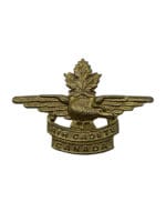WW2 Canadian Air Cadets Canada Cap Badge