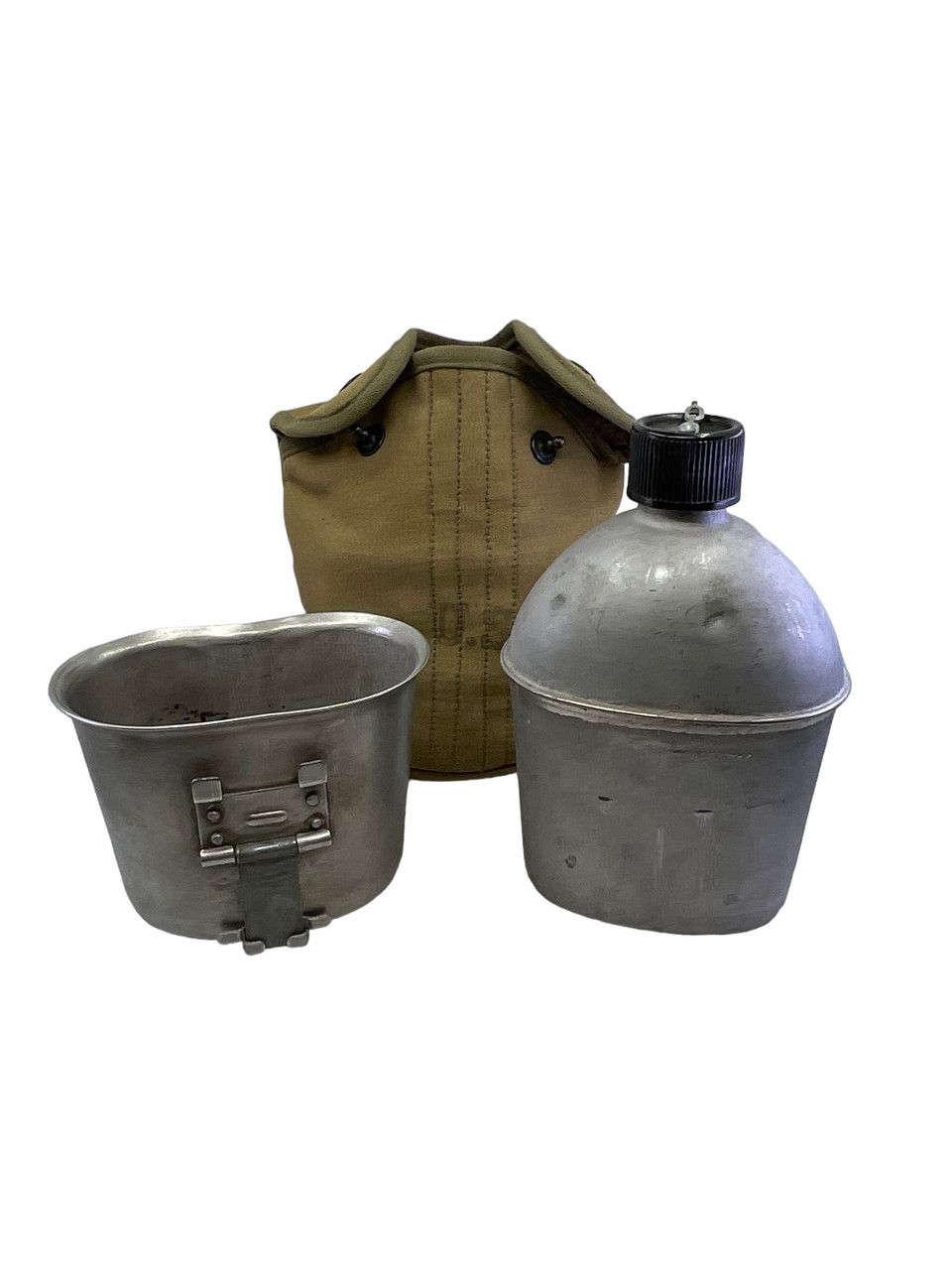 WW2 US Army Canteen Complete Set With British Made Cover Dated 1944 WW2 US Army Canteen Complete Set With British Made Cover Dated 1944