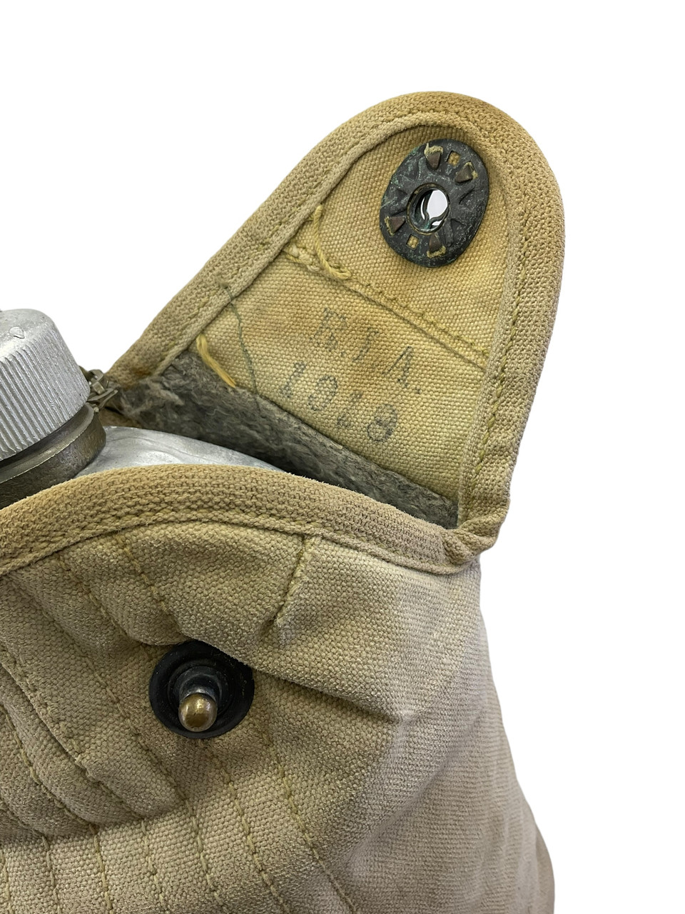 WW1 US AEF Canteen Carrier and Cup 1918 Dated WW1 US AEF Canteen Carrier and Cup 1918 Dated