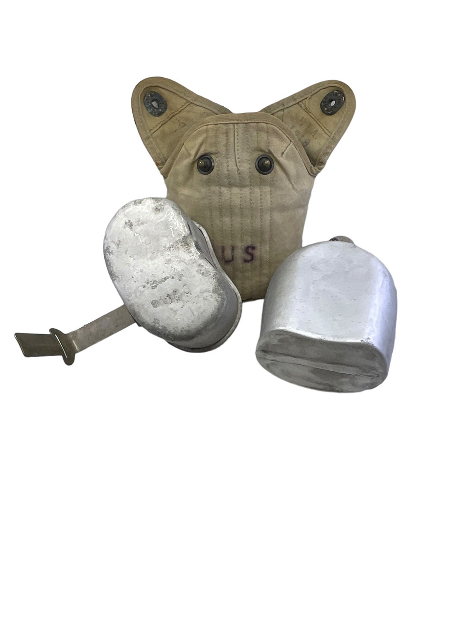 WW1 US AEF Canteen Carrier and Cup 1918 Dated WW1 US AEF Canteen Carrier and Cup 1918 Dated