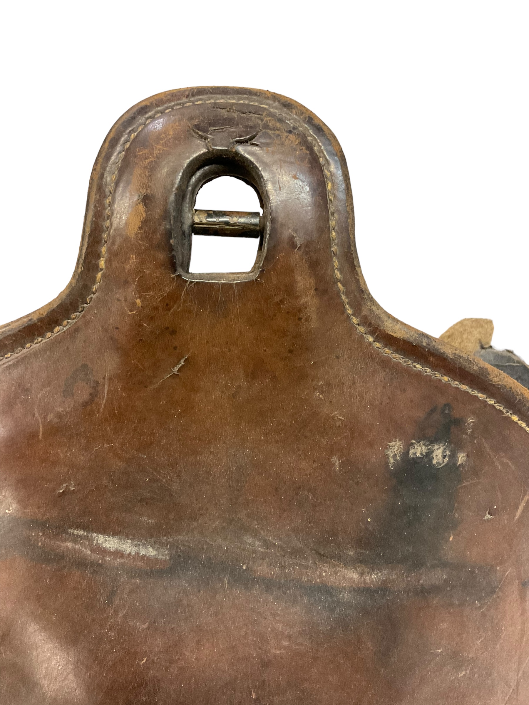 WW1 Canadian CEF Cavalry Saddle 1914 Dated C Broad Arrowed Complete WW1 Canadian CEF Cavalry Saddle 1914 Dated C Broad Arrowed Complete