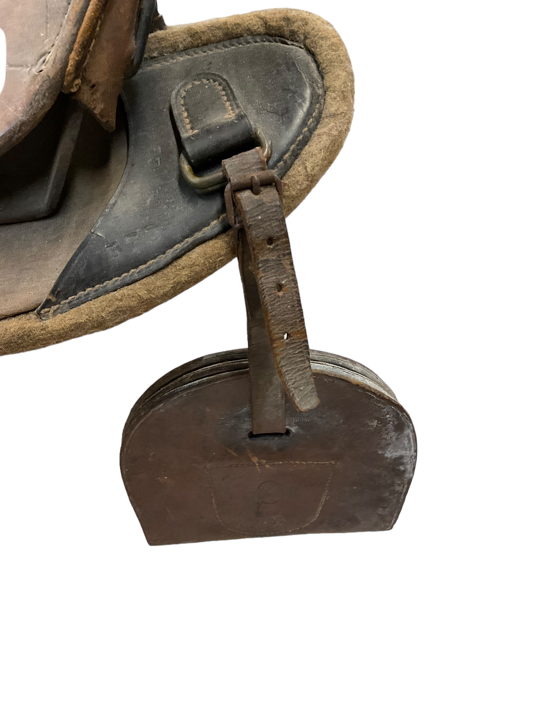 WW1 Canadian CEF Cavalry Saddle 1914 Dated C Broad Arrowed Complete WW1 Canadian CEF Cavalry Saddle 1914 Dated C Broad Arrowed Complete