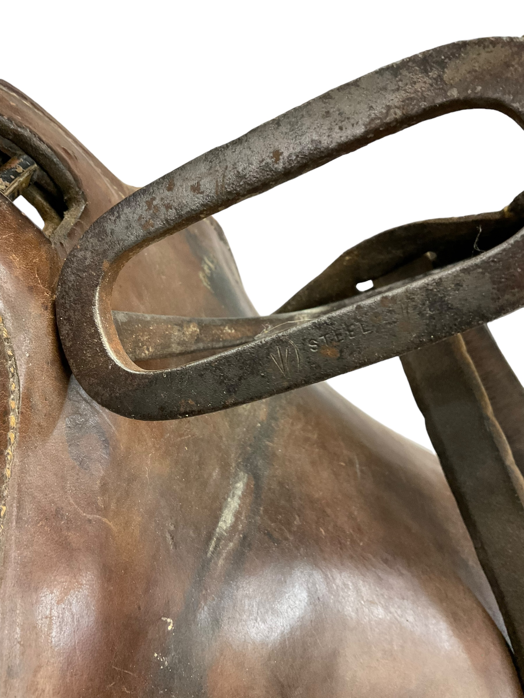 WW1 Canadian CEF Cavalry Saddle 1914 Dated C Broad Arrowed Complete WW1 Canadian CEF Cavalry Saddle 1914 Dated C Broad Arrowed Complete