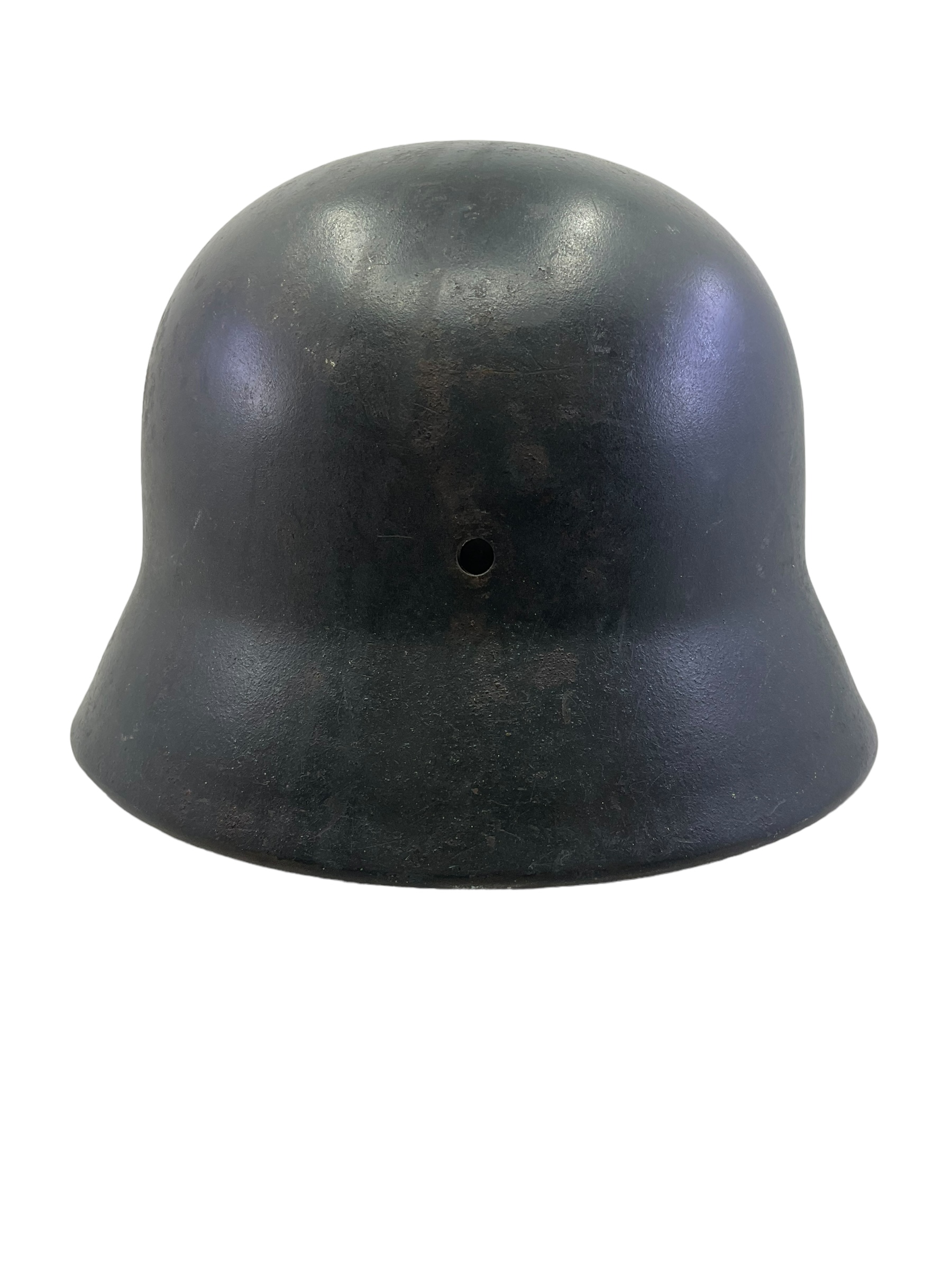 WW2 German Luftwaffe M40 Single Decal Steel Helmet Lot #836 ET62 WW2 German Luftwaffe M40 Single Decal Steel Helmet Lot #836 ET62