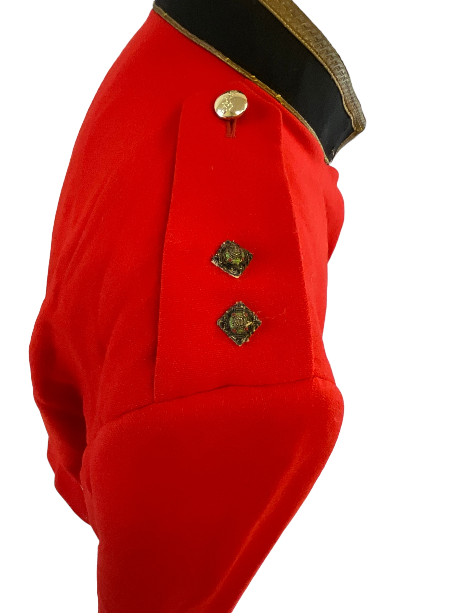 Canadian Forces RCEME Lieutenant Mess Dress Jacket Named Canadian Forces RCEME Lieutenant Mess Dress Jacket Named
