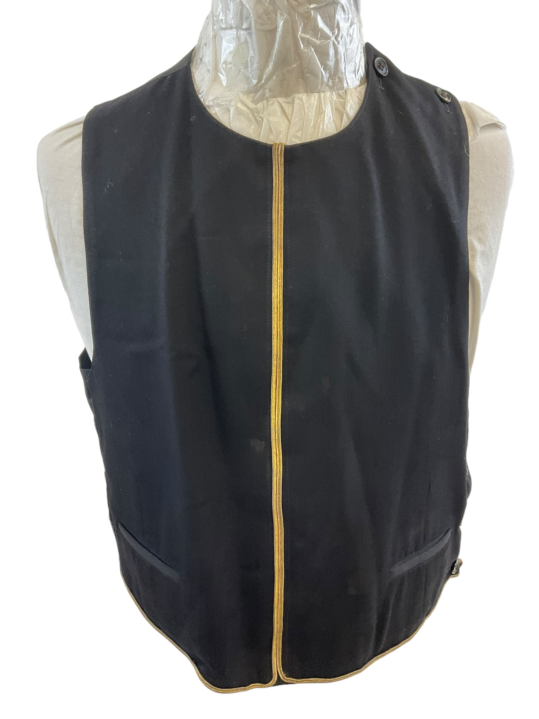 Canadian Forces RCEME Lieutenant Mess Dress Jacket Named Canadian Forces RCEME Lieutenant Mess Dress Jacket Named