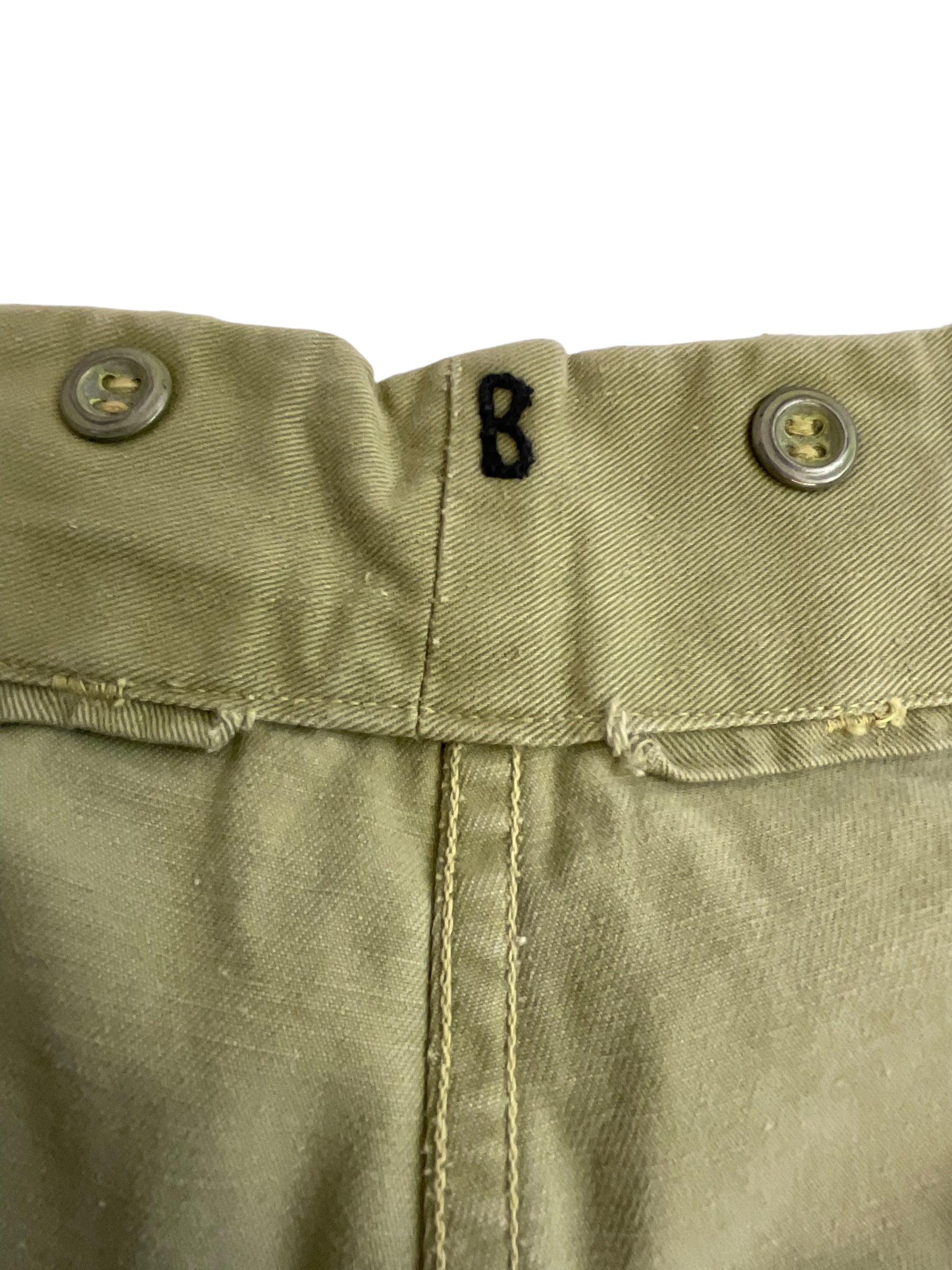 WW2 Canadian Army Tropical Shorts Size 10 C Broad Arrowed WW2 Canadian Army Tropical Shorts Size 10 C Broad Arrowed