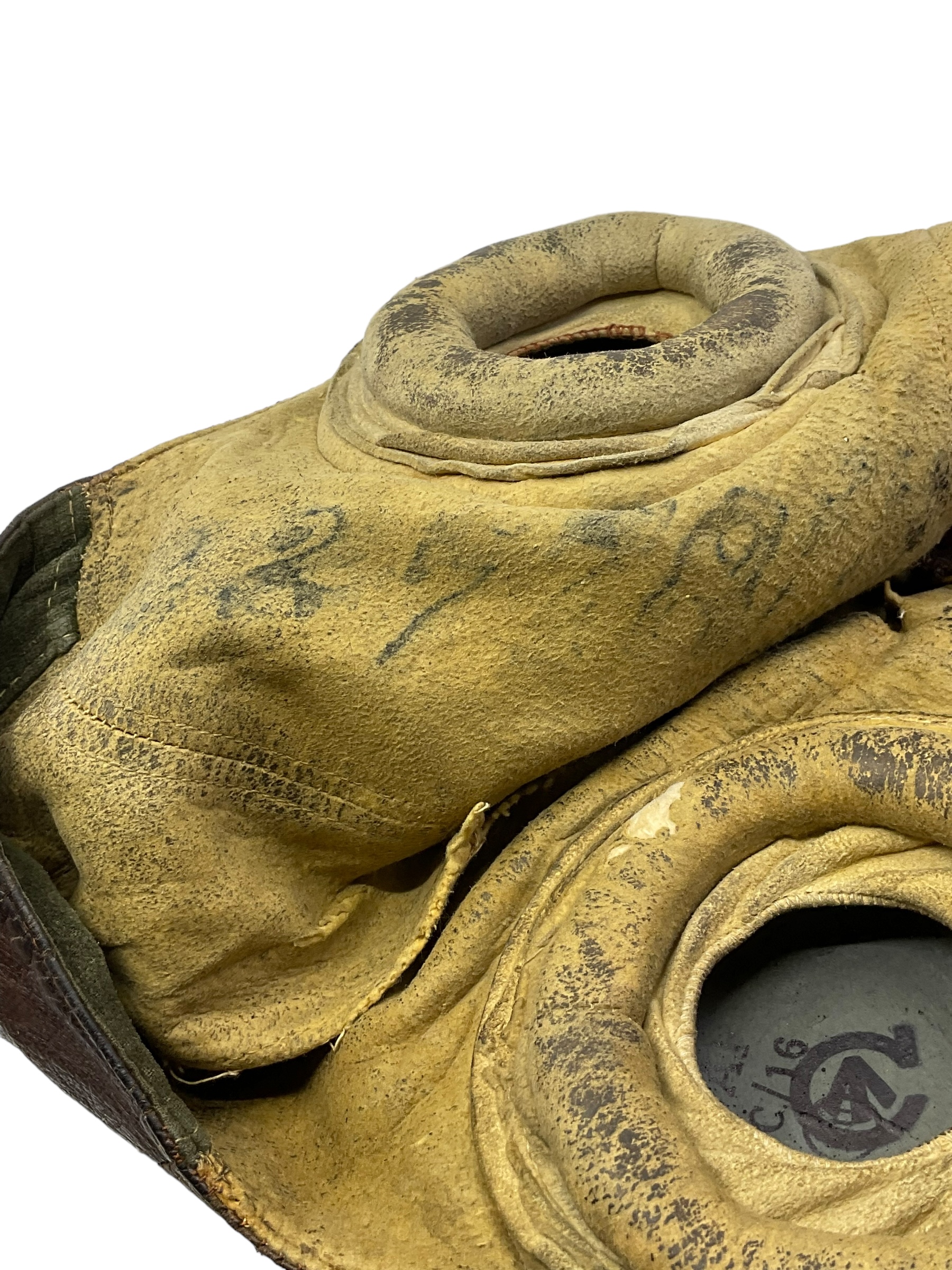 WW2 Canadian RCAF Type B Leather Flying Helmet Named WW2 Canadian RCAF Type B Leather Flying Helmet Named