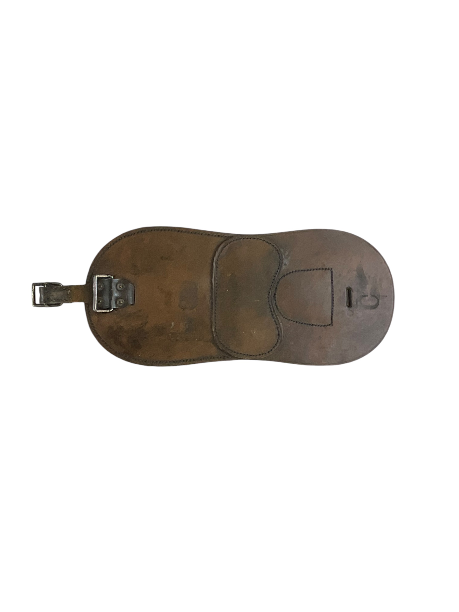 WW1 British Leather Officers Cavalry Horseshoe Carrier Maker Marked Issac Campbell WW1 British Leather Officers Cavalry Horseshoe Carrier Maker Marked Issac Campbell