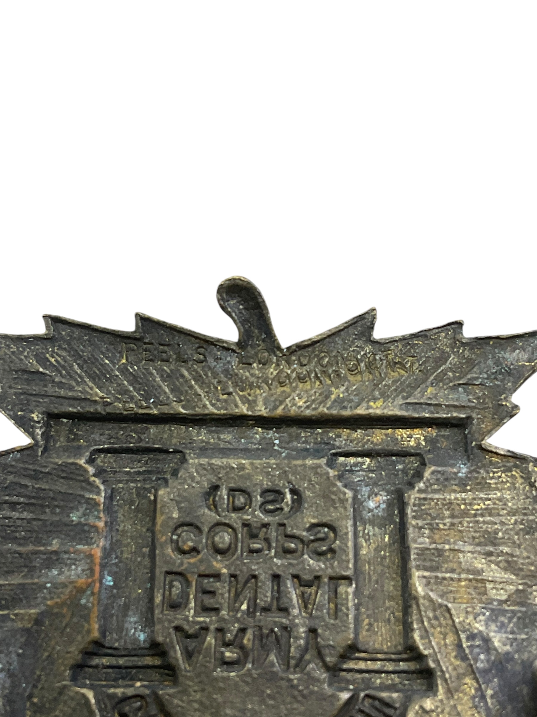 WW1 Canadian CEF Army Dental Corps Cap Badge PEELS LONDON MAKER WW1 Canadian CEF Army Dental Corps Cap Badge PEELS LONDON MAKER