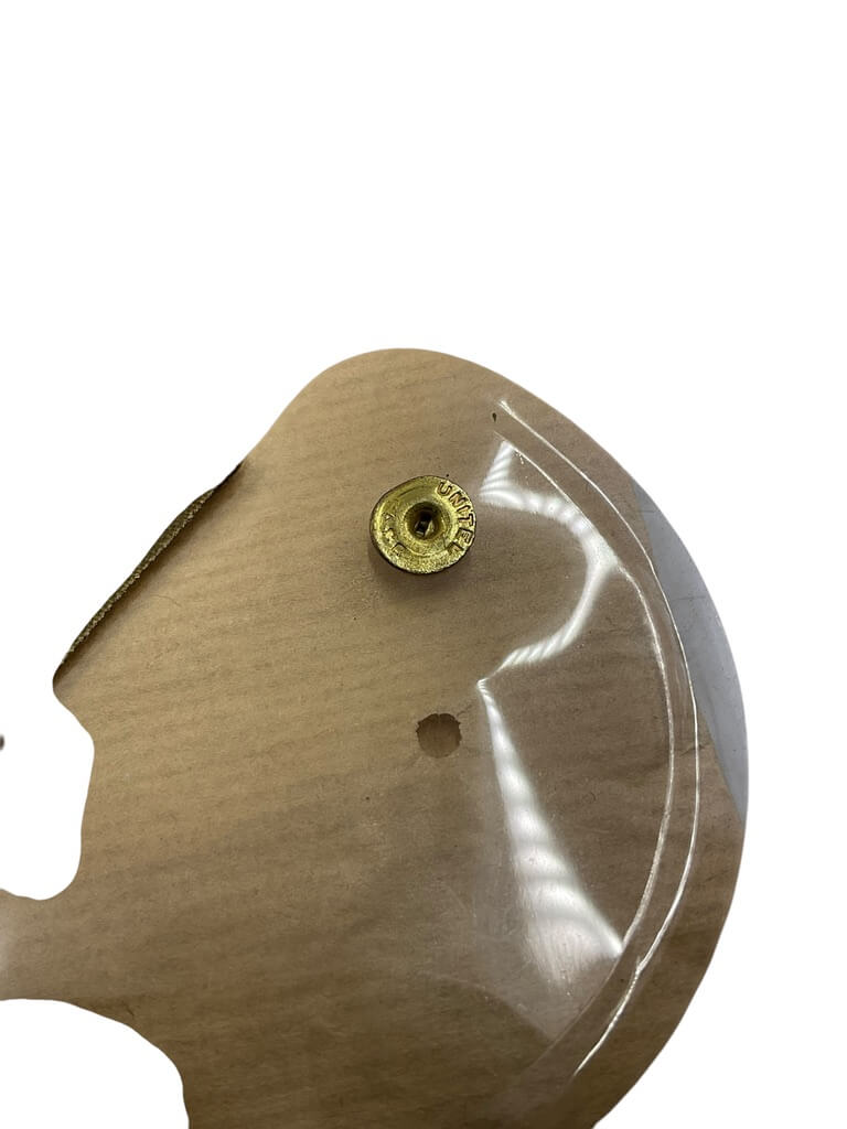 WW2 Canadian Army Eyeshield Anti-Gas Dated 1943 WW2 Canadian Army Eyeshield Anti-Gas Dated 1943