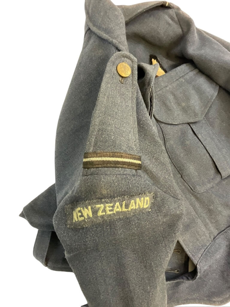 WW2 New Zealand Mosquito Navigator Uniform X 3 Log Book Grouping WW2 New Zealand Mosquito Navigator Uniform X 3 Log Book Grouping