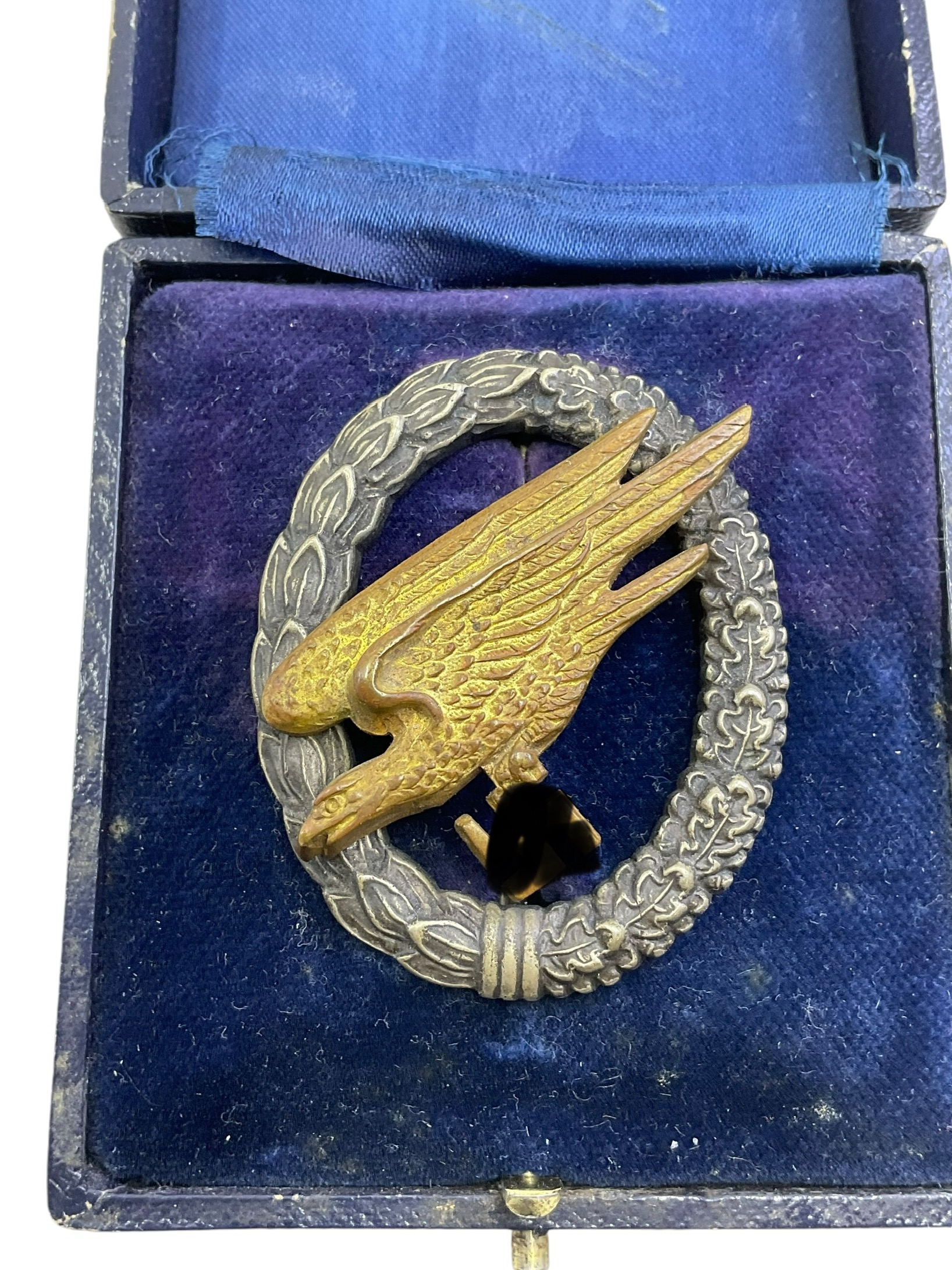 WW2 German Luftwaffe Paratrooper Fallschirmjager Jump Badge In Case - Marked CE Junker WW2 German Luftwaffe Paratrooper Fallschirmjager Jump Badge In Case - Marked CE Junker