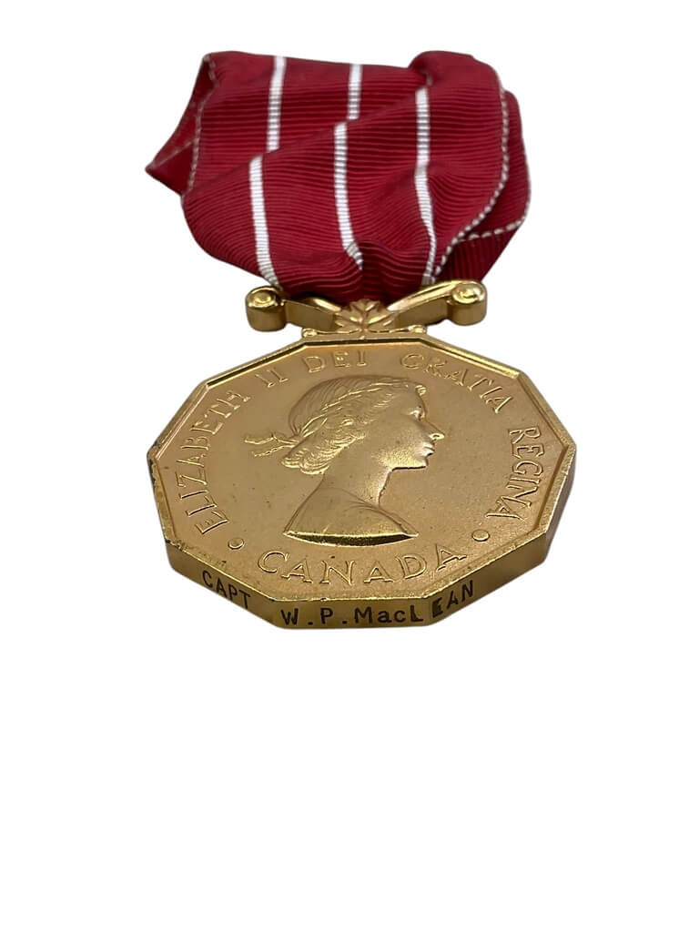 Canadian Forces CF Decoration Medal Named Capt. W.P. MacLean Canadian Forces CF Decoration Medal Named Capt. W.P. MacLean