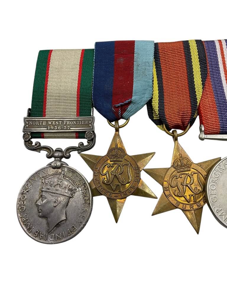 超希少 British Historical Medals アンティーク Lot 28 - WWI British Named Victory Medal Royal Air Force RAF