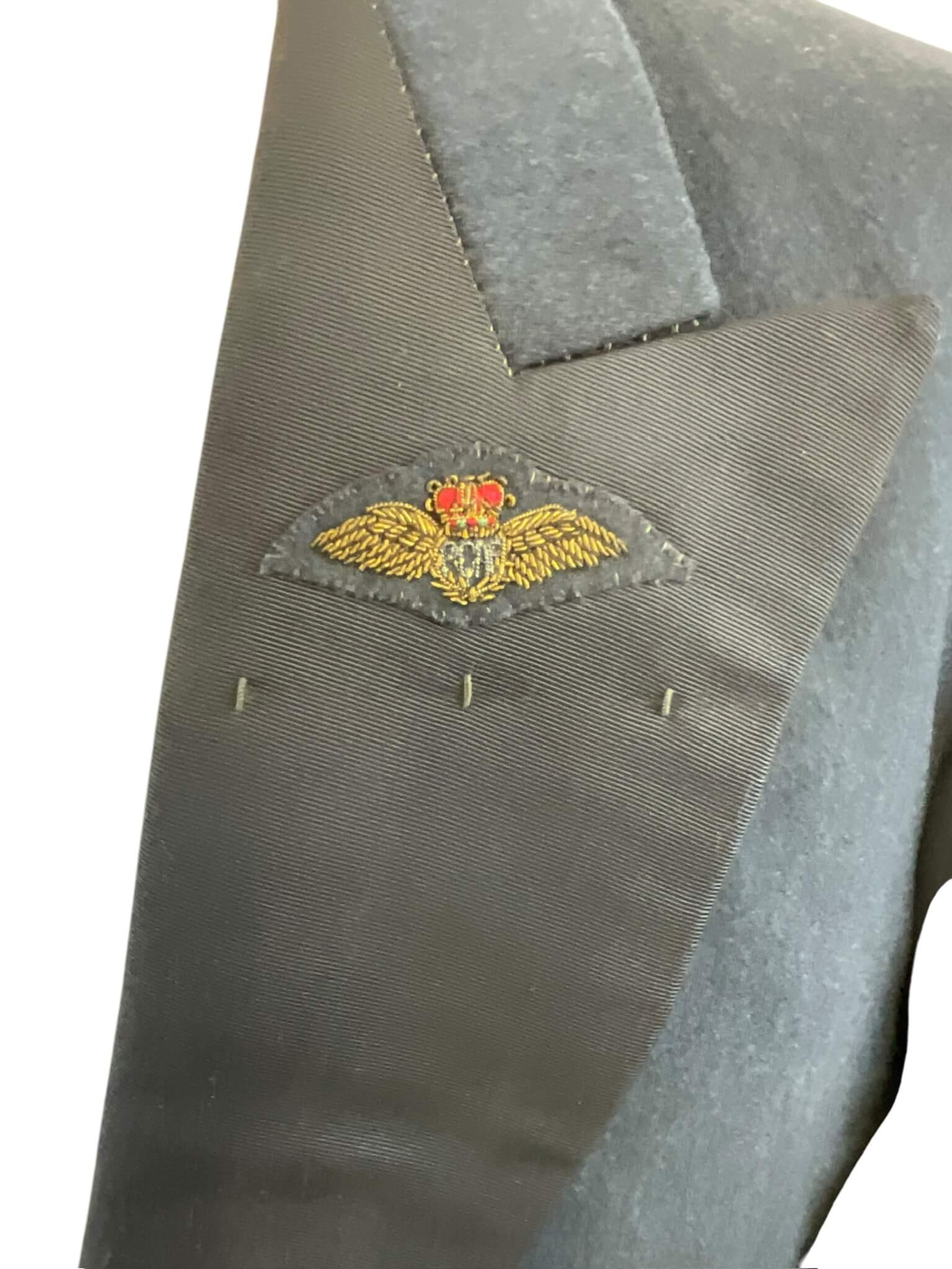 Canadian Forces RCAF Mess Dress Pilot Uniform Canadian Forces RCAF Mess Dress Pilot Uniform