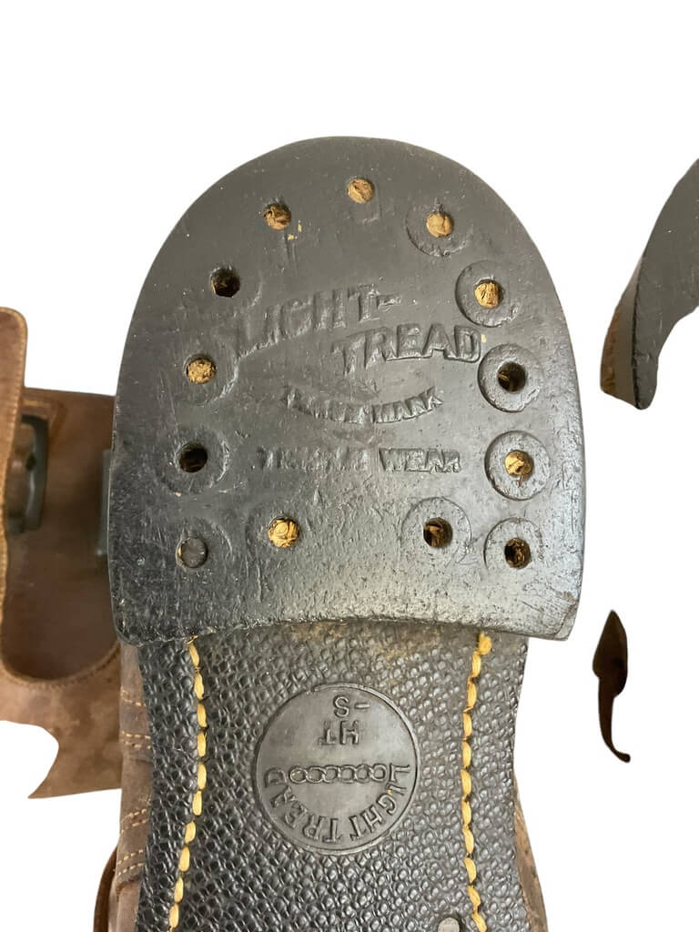 WW2 US Army M43 Double Buckle Combat Boots With Spare Cuffs WW2 US Army M43 Double Buckle Combat Boots With Spare Cuffs