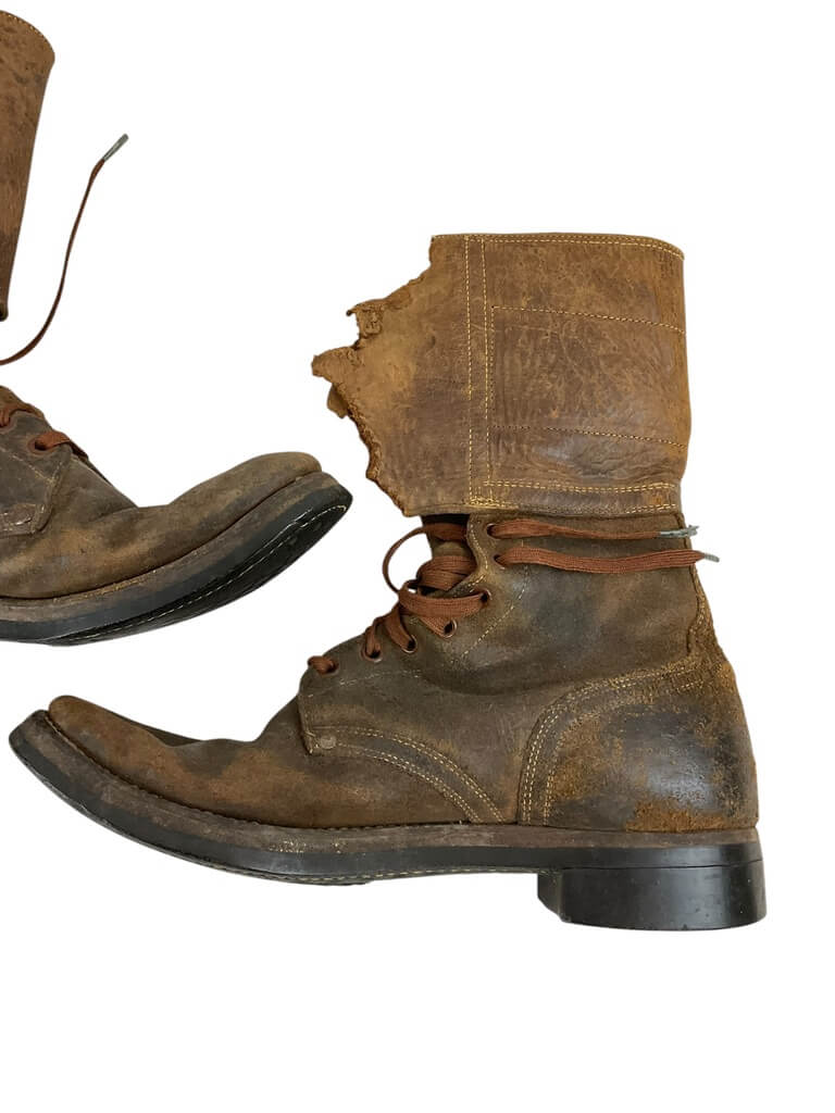 WW2 US Army M43 Double Buckle Combat Boots With Spare Cuffs WW2 US Army M43 Double Buckle Combat Boots With Spare Cuffs
