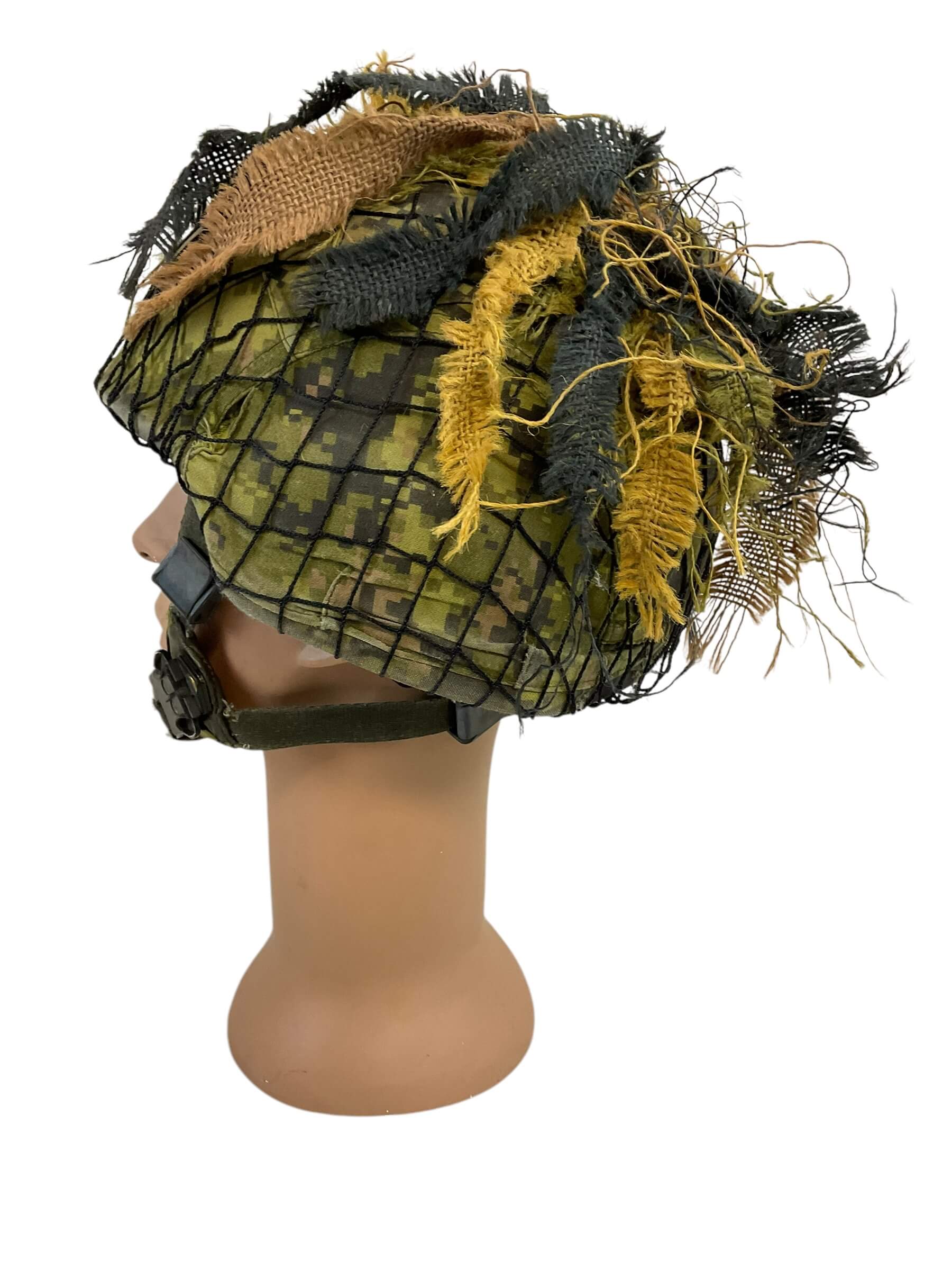 Canadian Forces CG634 Kevlar Helmet Size Medium with CADPAT Cover and Scrim Net Canadian Forces CG634 Kevlar Helmet Size Medium with CADPAT Cover and Scrim Net