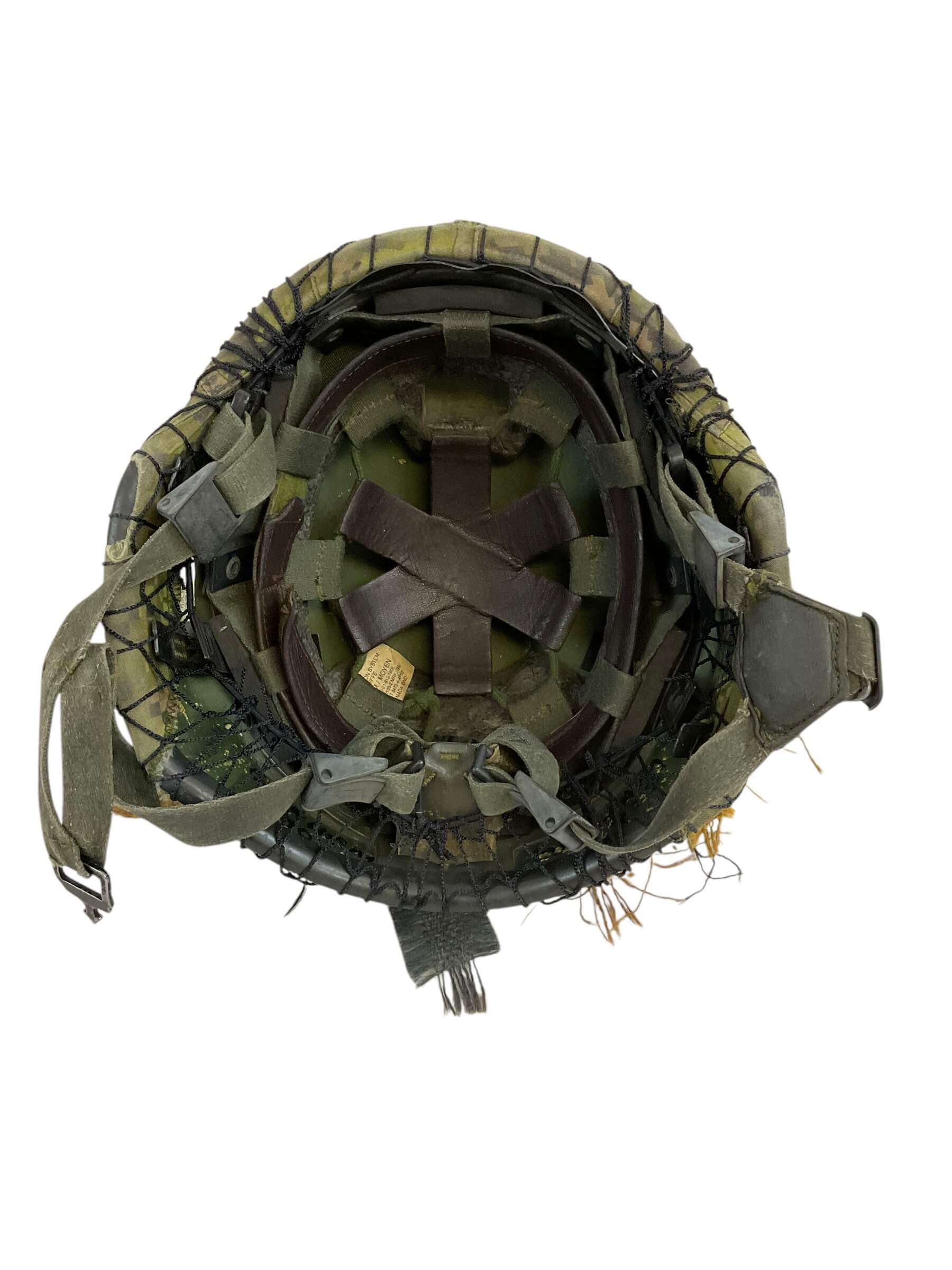 Canadian Forces CG634 Kevlar Helmet Size Medium with CADPAT Cover and Scrim Net Canadian Forces CG634 Kevlar Helmet Size Medium with CADPAT Cover and Scrim Net