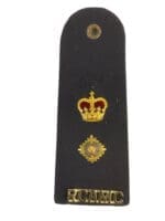 Canadian Forces RCAMC Lt/Col Patrols Shoulder Board Slip-On Single Canadian Forces RCAMC Lt/Col Patrols Shoulder Board Slip-On Single