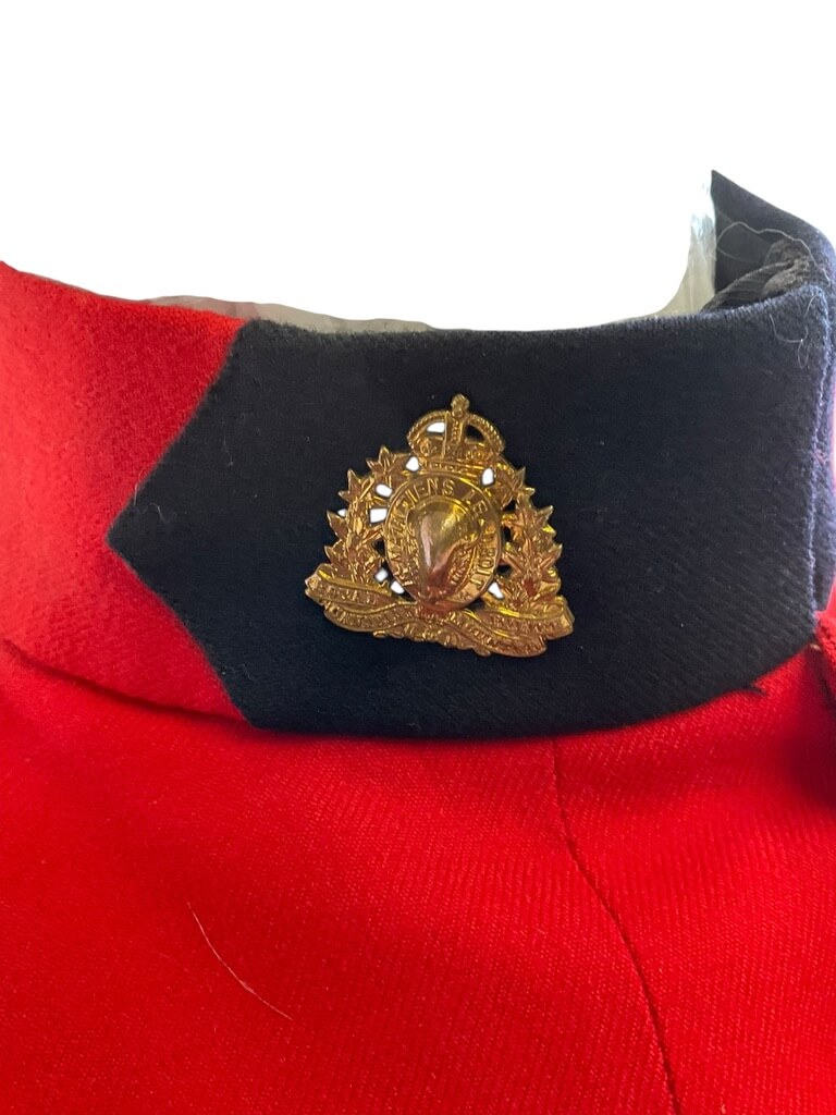 WW2 Royal Canadian Mounted Police RCMP Scarlet Uniform Jacket WW2 Royal Canadian Mounted Police RCMP Scarlet Uniform Jacket