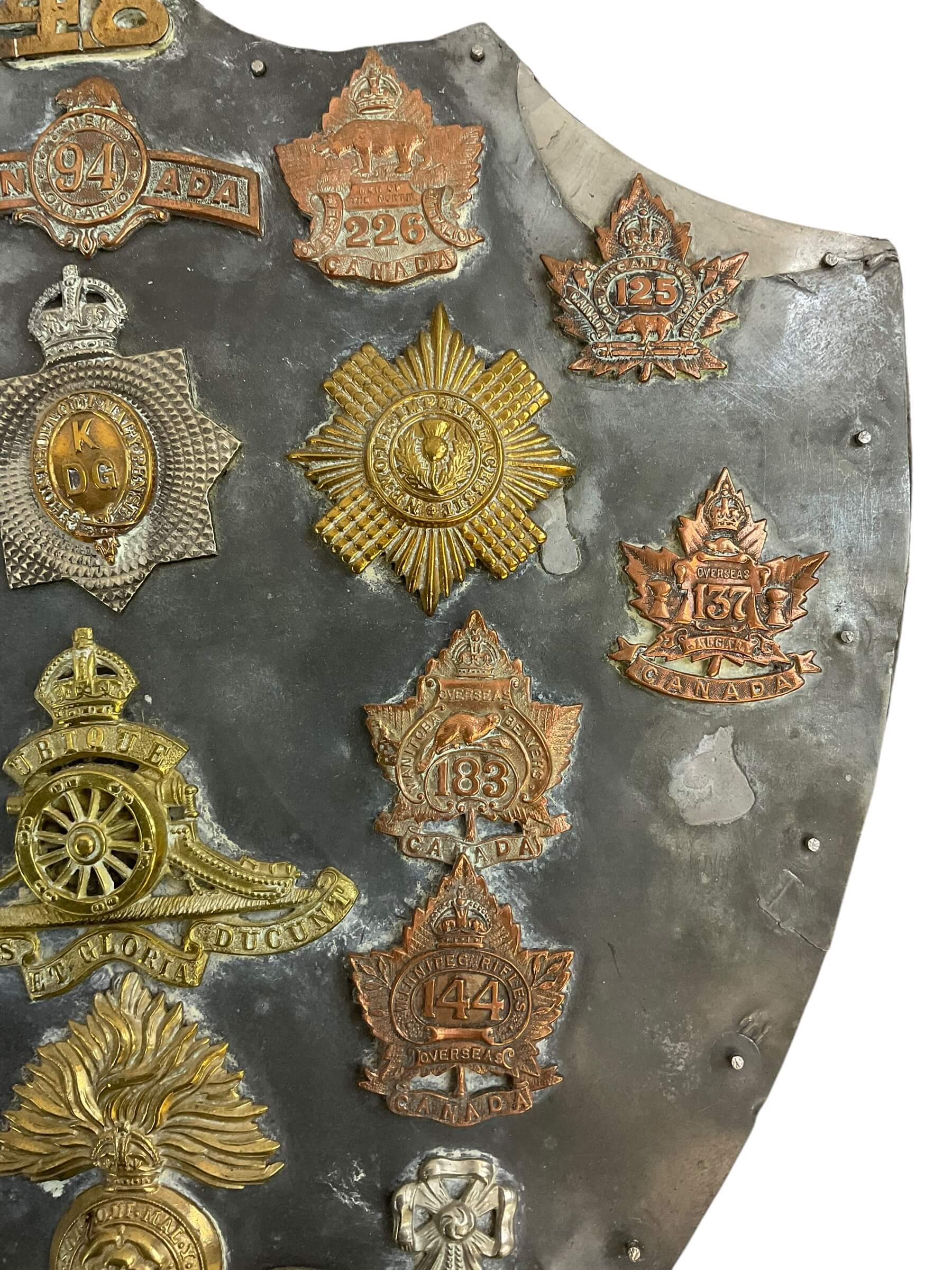 WW1 Canadian British Cap Badge Memorial Plaque WW1 Canadian British Cap Badge Memorial Plaque