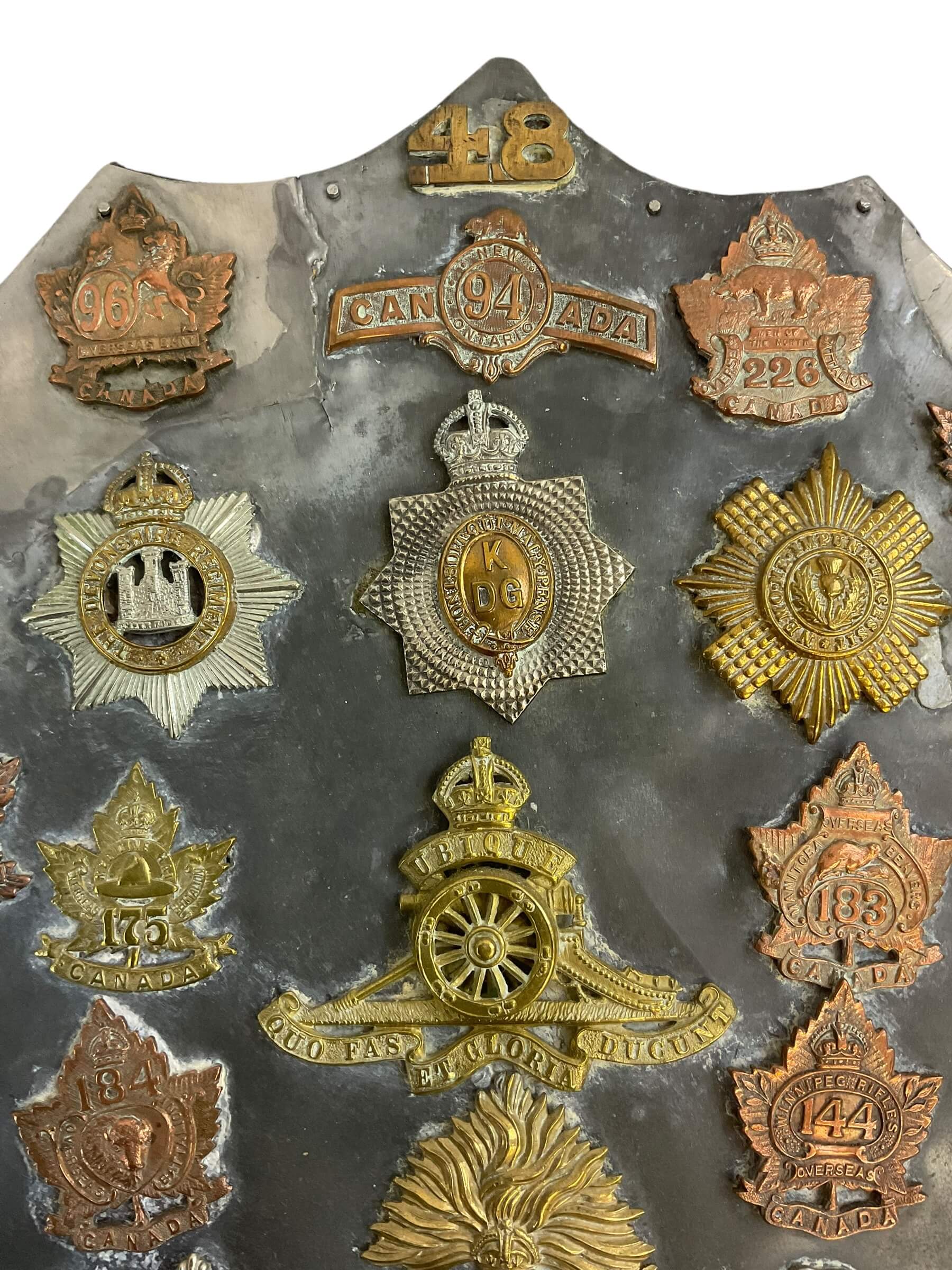 WW1 Canadian British Cap Badge Memorial Plaque WW1 Canadian British Cap Badge Memorial Plaque