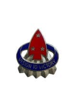 US Army DUI Distinctive Uniform Insignia Combat Development Experimentation Command CDEC Badge Pin
