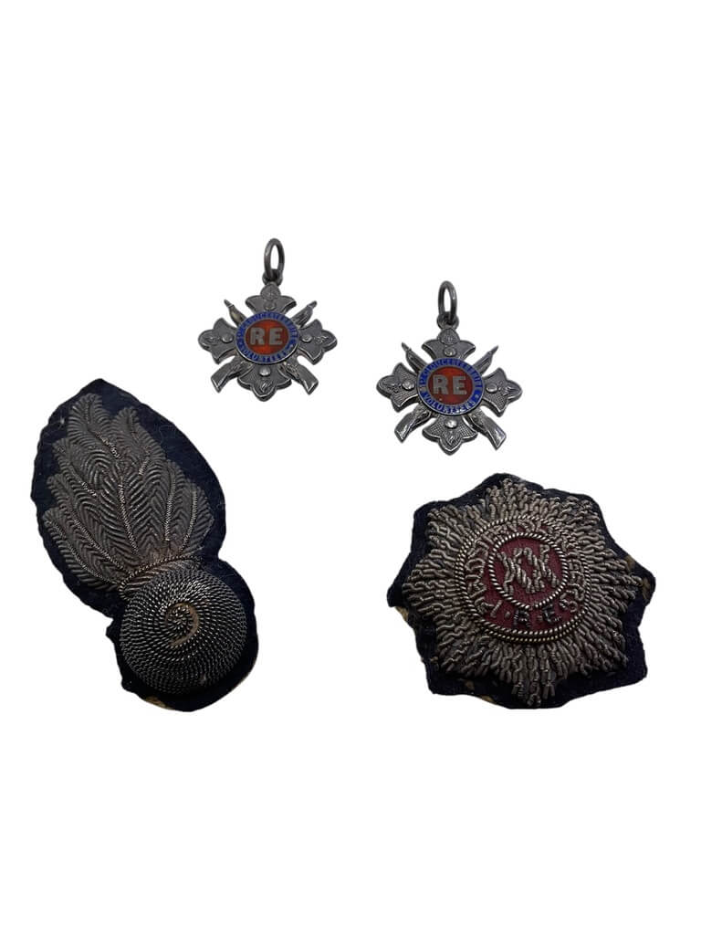 British Victorian 1st Gloucestershire Volunteers Royal Engineers Silver Shooting Medals and Insignia British Victorian 1st Gloucestershire Volunteers Royal Engineers Silver Shooting Medals and Insignia