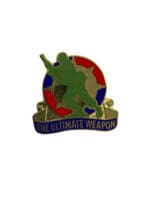 US Army DUI Distinctive Uniform Insignia Training Centre Fort Dix Badge Pin