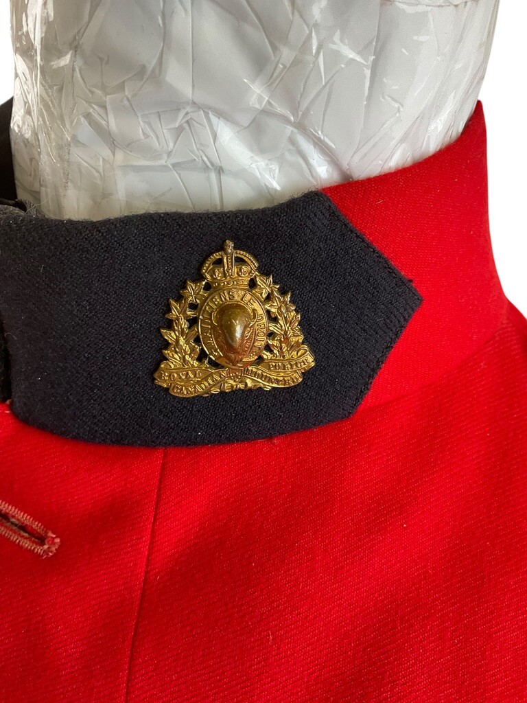 WW2 Royal Canadian Mounted Police RCMP Scarlet Uniform Jacket WW2 Royal Canadian Mounted Police RCMP Scarlet Uniform Jacket