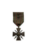 WW1 French War Cross Bronze with 2 Stars 1914 to 1916 Full Size Medal