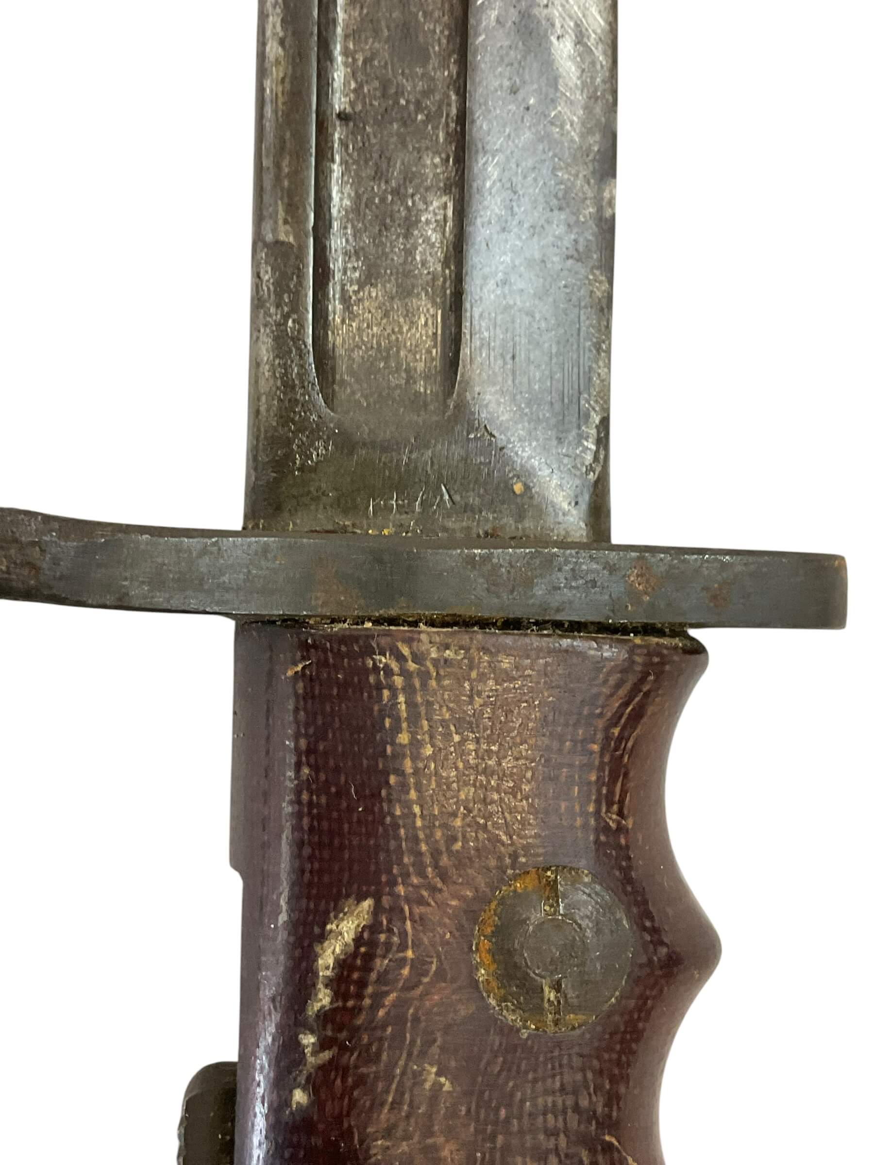 British No.7 MkI/L Blade Bayonet With Scabbard British No.7 MkI/L Blade Bayonet With Scabbard