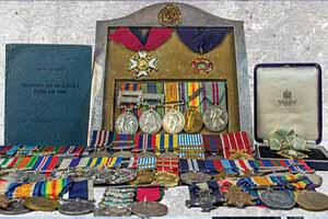 military medals ww1 ww2 campaign medals gallantry medals german medals british medals war decorations antique military medals military collectibles militaria awards