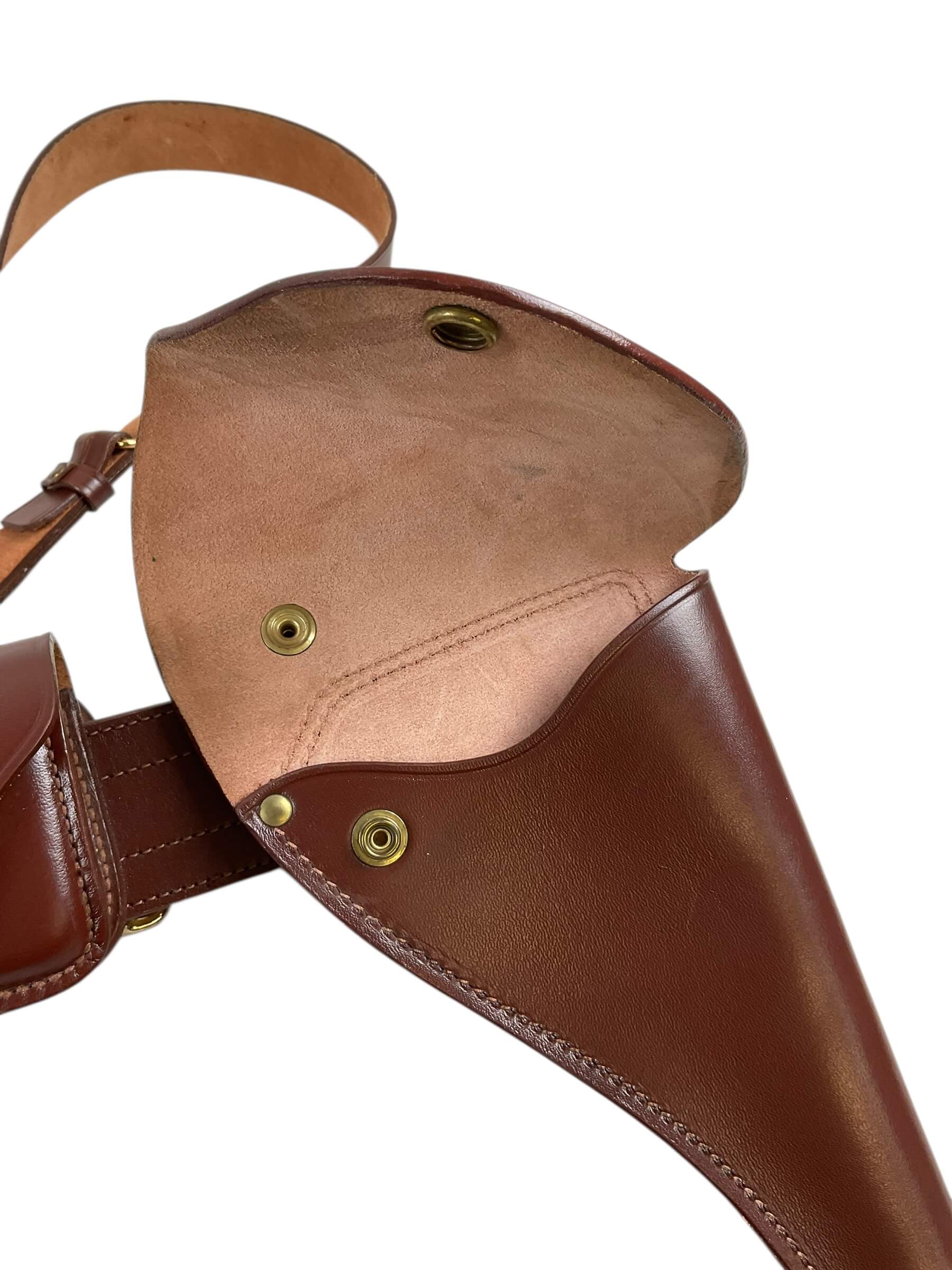 Royal Canadian Mounted Police RCMP Sam Browne With Holster, Ammo Pouch And Handcuff Case Royal Canadian Mounted Police RCMP Sam Browne With Holster, Ammo Pouch And Handcuff Case