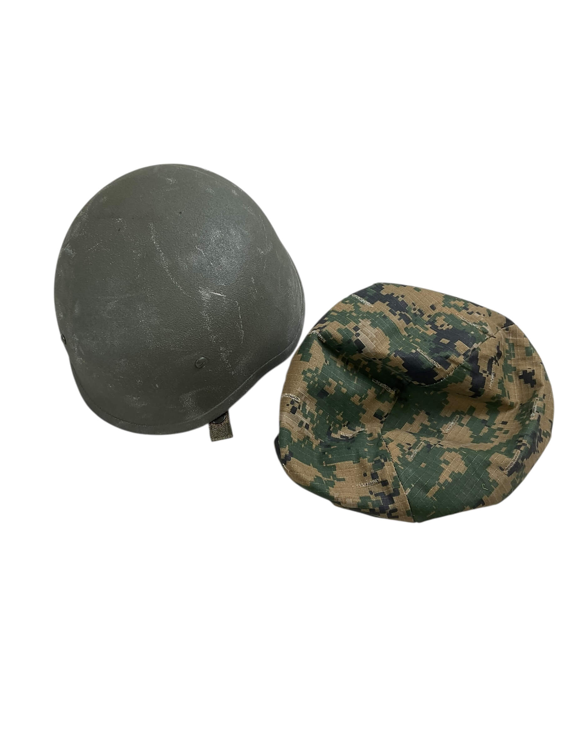 Italian Army Kevlar Helmet with Camouflage Cover Size Medium Italian Army Kevlar Helmet with Camouflage Cover Size Medium