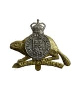 Canadian Royal 22nd Regiment Vandoos Cap Badge Canadian Royal 22nd Regiment Vandoos Cap Badge