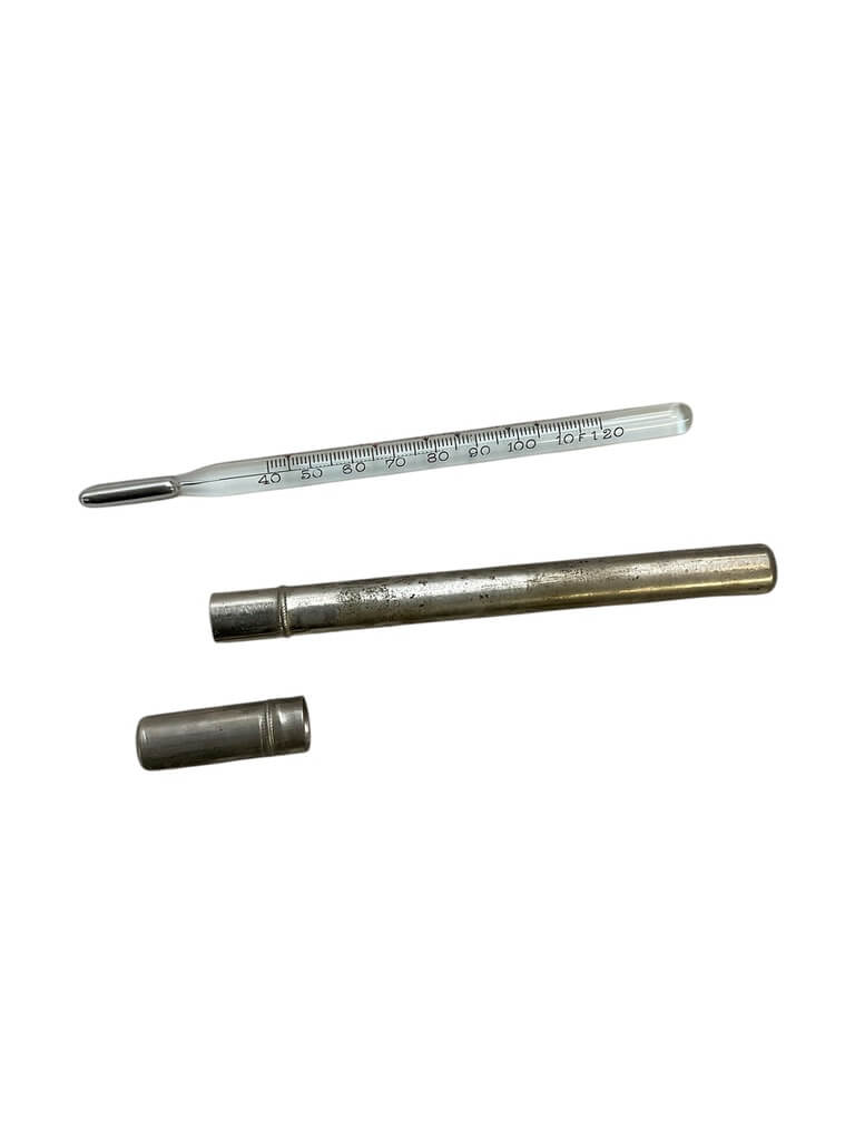 WW1 US Becton Dickinson Nurses Kit Bag In Black Case With Contents In Original Box WW1 US Becton Dickinson Nurses Kit Bag In Black Case With Contents In Original Box