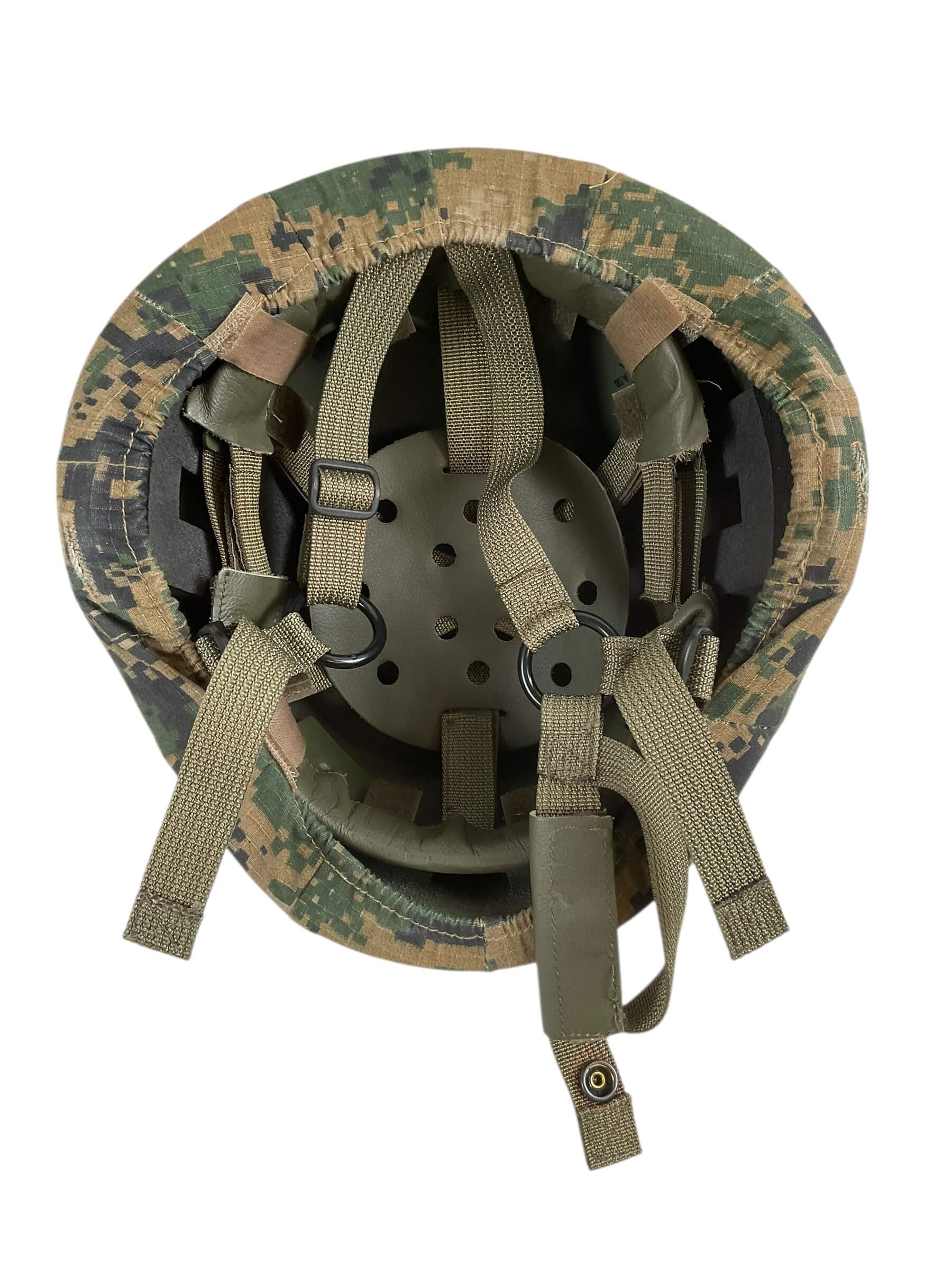 Italian Army Kevlar Helmet with Camouflage Cover Size Medium Italian Army Kevlar Helmet with Camouflage Cover Size Medium