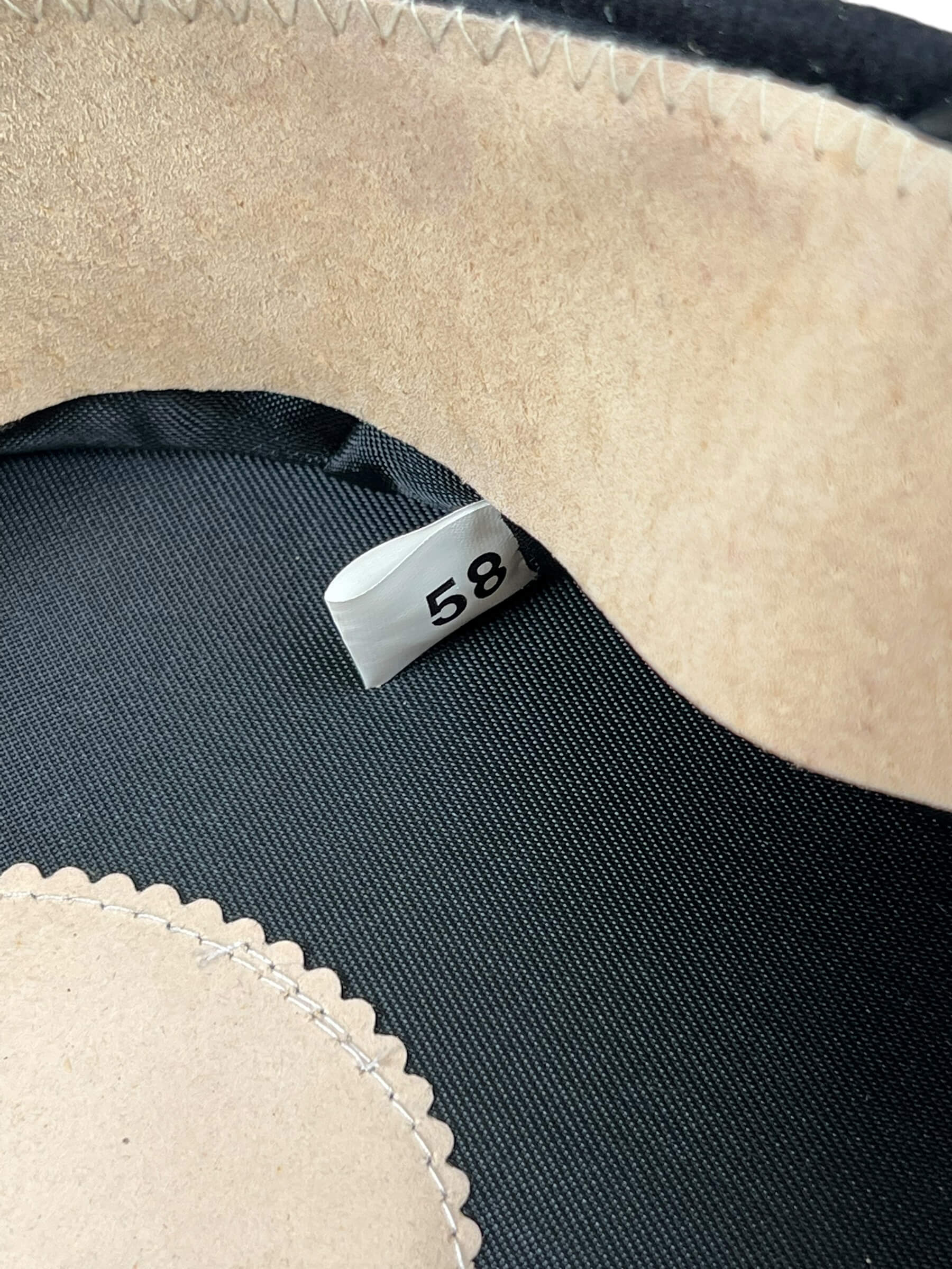 Bulgarian Police Peak Cap Hat With Badge Size 58 Bulgarian Police Peak Cap Hat With Badge Size 58