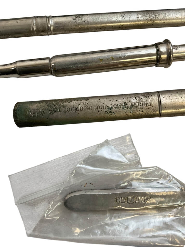 WW1 US Becton Dickinson Nurses Kit Bag In Black Case With Contents In Original Box WW1 US Becton Dickinson Nurses Kit Bag In Black Case With Contents In Original Box