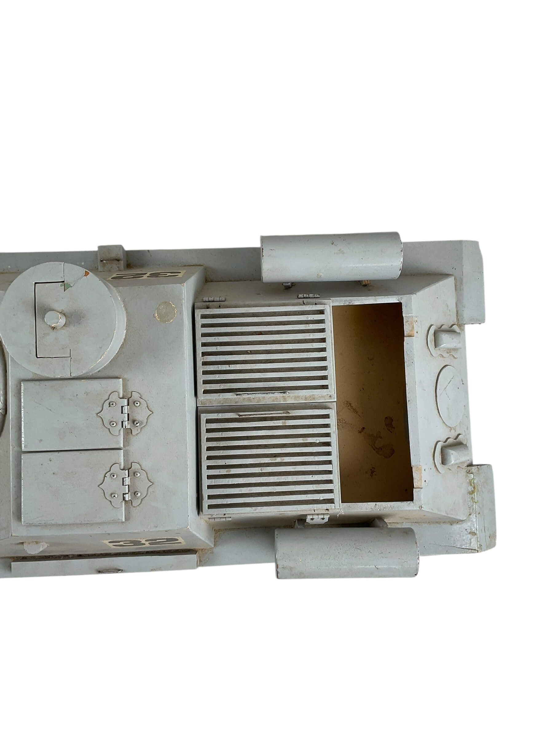 WW2 Russian Soviet Su100 Assault Gun Tank Wood Identification Model 22 X 10 X 9 WW2 Russian Soviet Su100 Assault Gun Tank Wood Identification Model 22 X 10 X 9