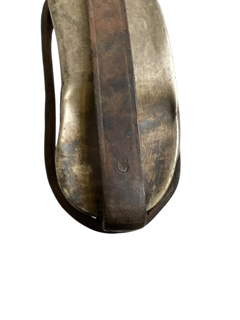 WW1 Canadian CEF Dismounted Pattern Canteen and Carrier WW1 Canadian CEF Dismounted Pattern Canteen and Carrier