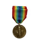 WW2 French France Liberators Full Size Medal