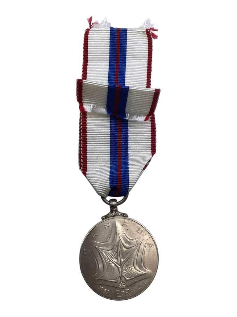 Canadian 25 Year Silver Jubilee Full Size Medal Canadian 25 Year Silver Jubilee Full Size Medal