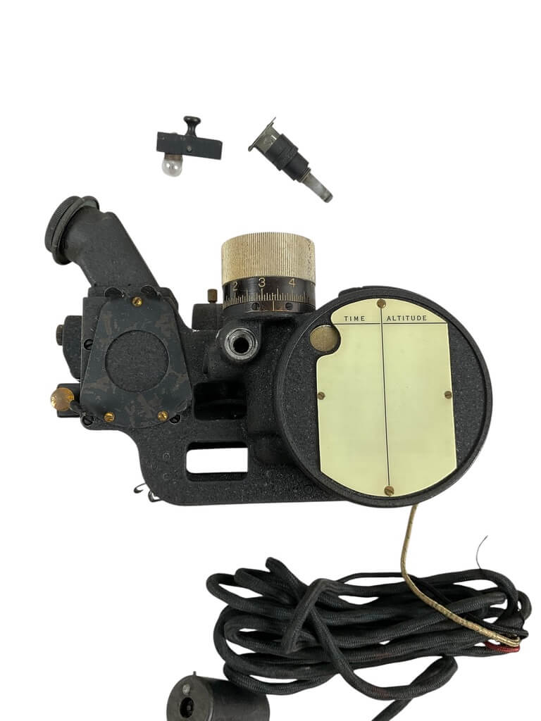 WW2 US USN Navy Aircraft Octant In Box WW2 US USN Navy Aircraft Octant In Box