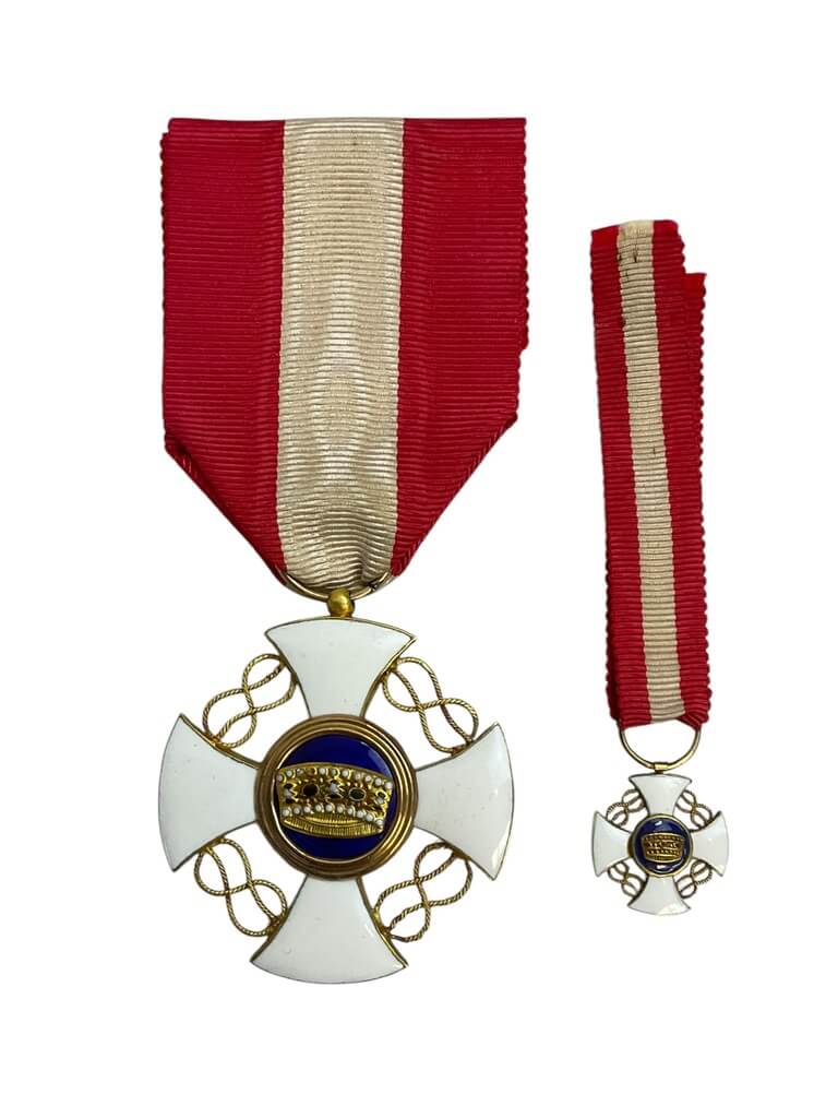 WW2 Italian Order of the Crown Full Size With Miniature Medal WW2 Italian Order of the Crown Full Size With Miniature Medal